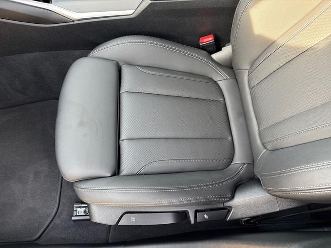 BMW I4 Photo 55