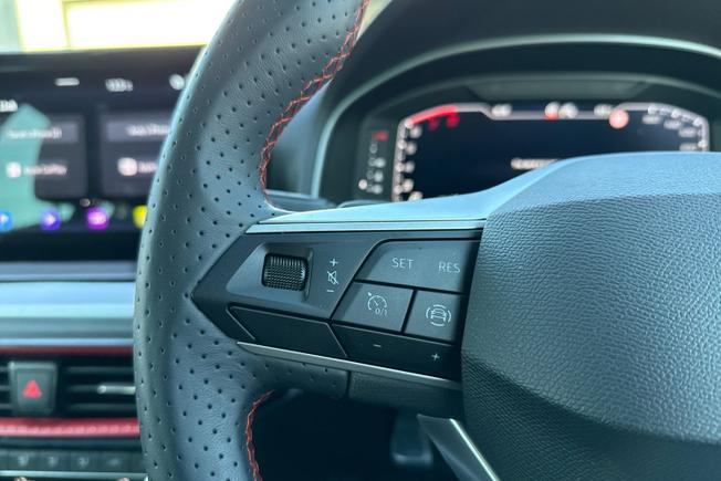 SEAT Arona Photo 16