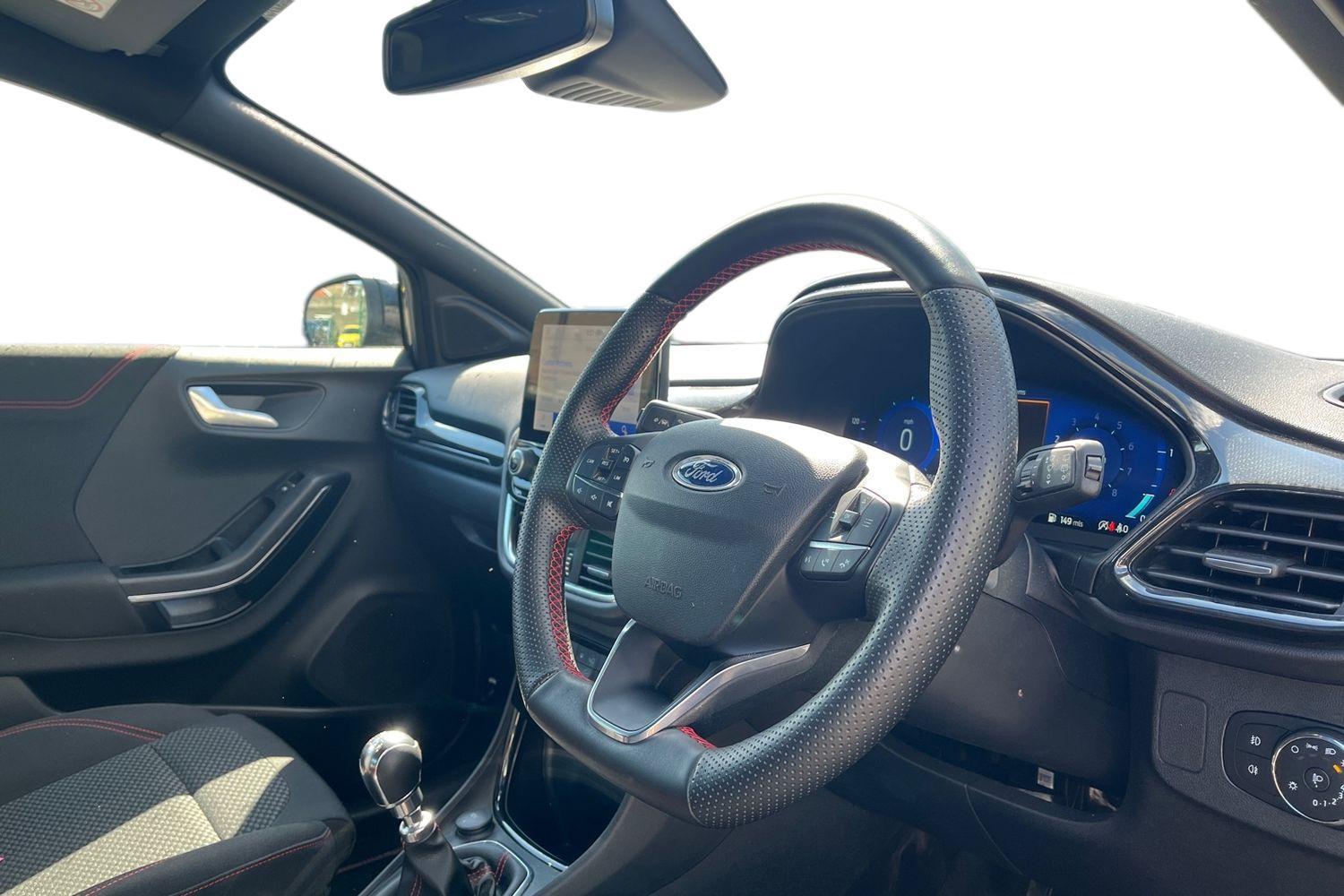 Ford PUMA Photo 8