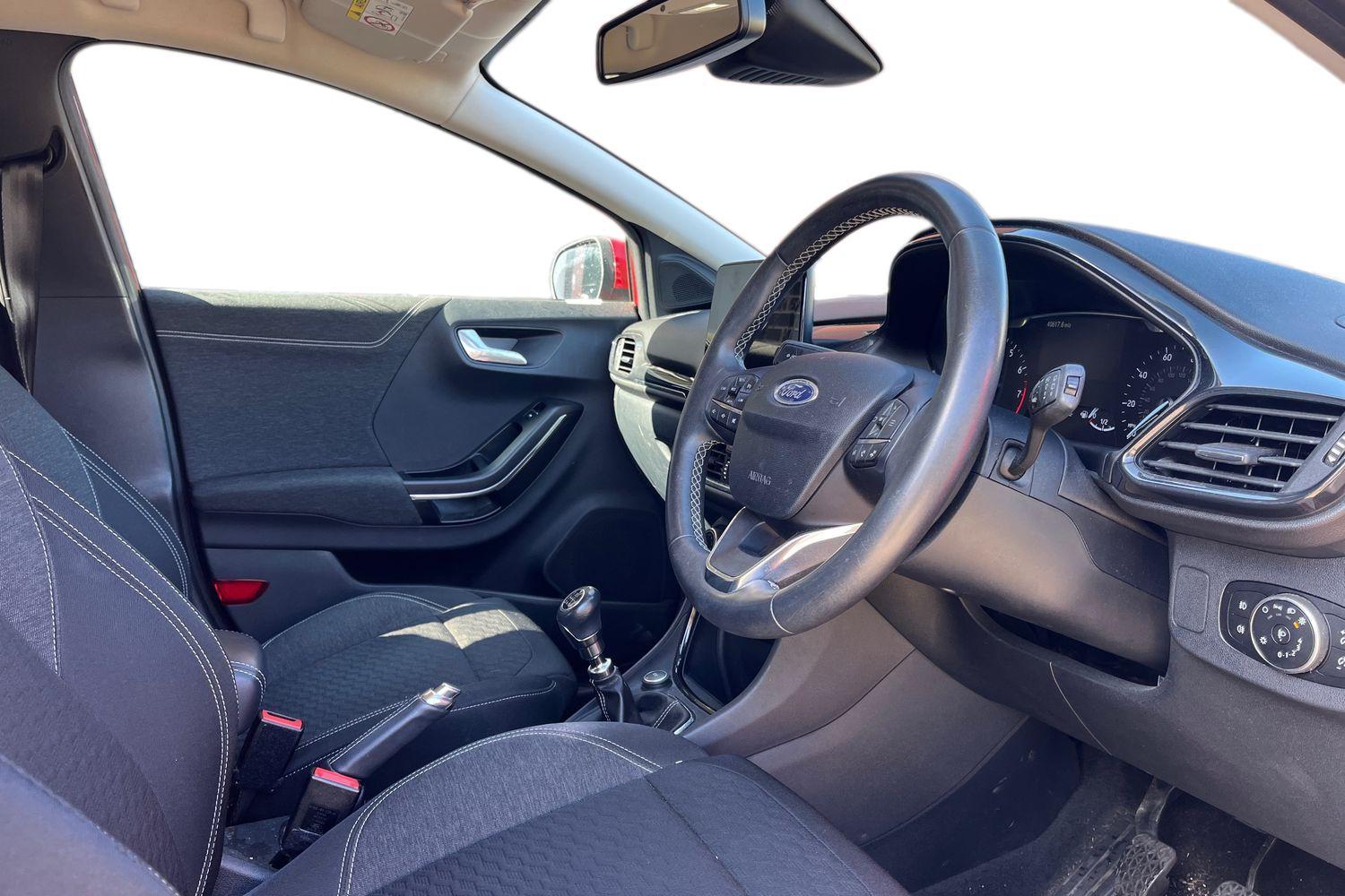 Ford PUMA Photo 8
