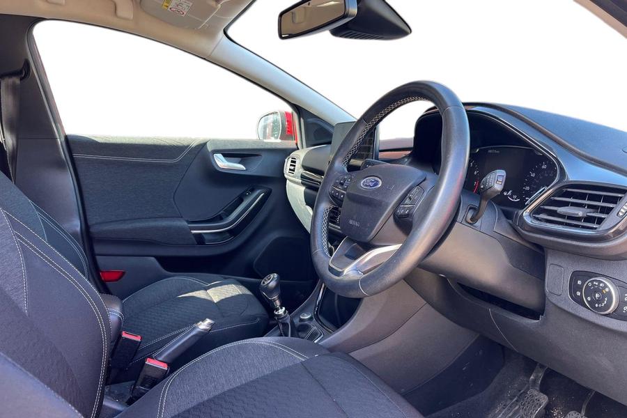 Ford PUMA Photo autoimg-9d9305b535e15382953a826700b70c44cd783057.jpg