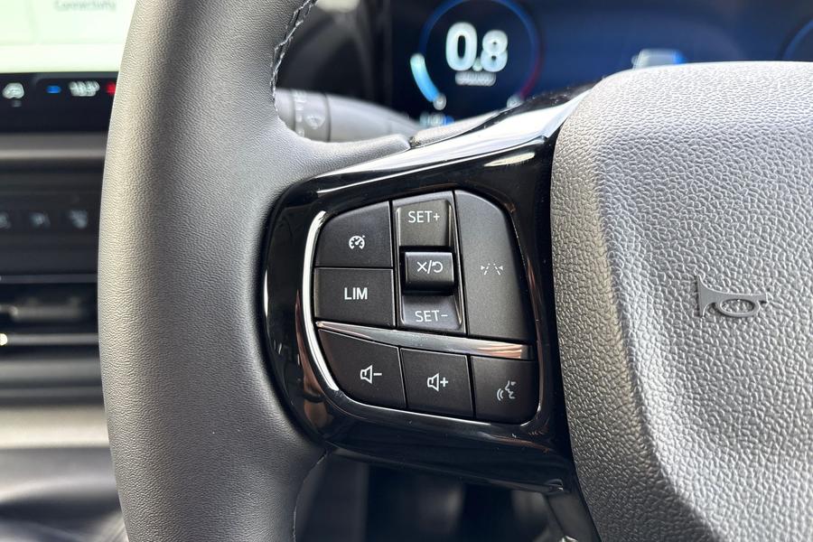 Ford Transit Custom Photo autoimg-9d936e46b1cae7409156c5865a1c7c2acb2d159b.jpg