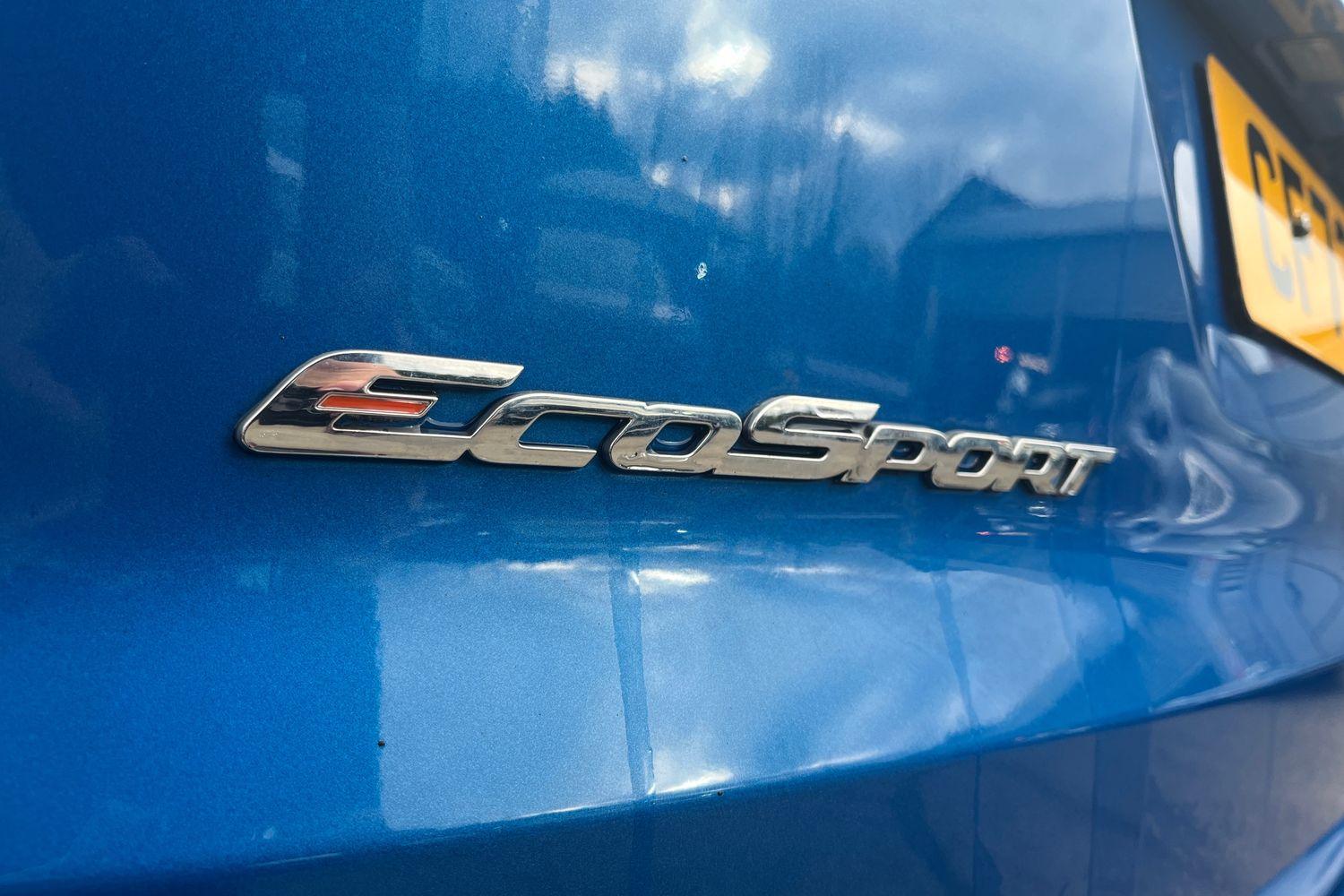 Ford ECOSPORT Photo 24