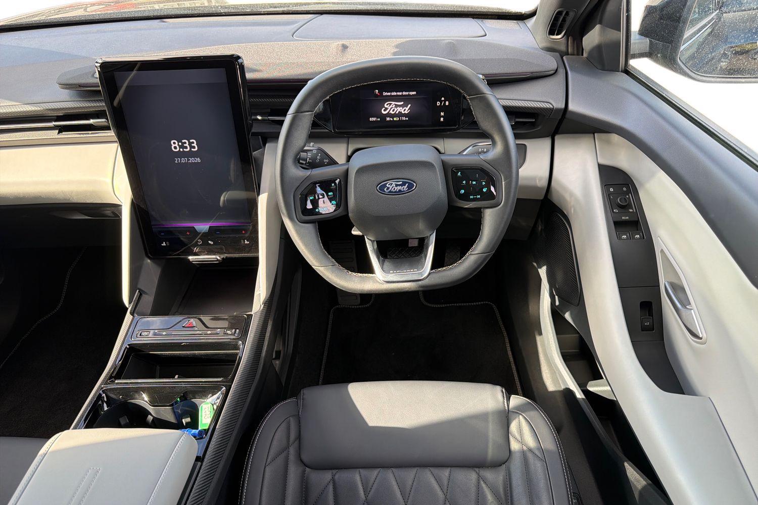 Ford EXPLORER Photo 10