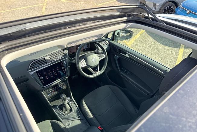 VOLKSWAGEN Tiguan Photo 48