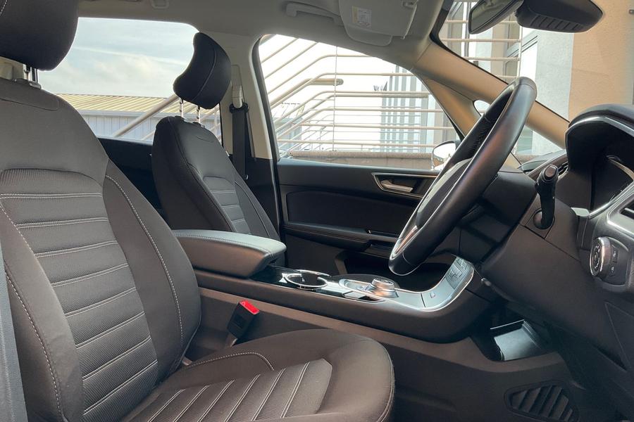 FORD GALAXY Photo autoimg-9d98cecbf27cbfdfec6a94ab5dc113aef47f215f.jpg