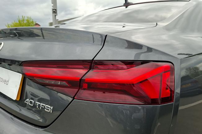 AUDI A5 Photo 18
