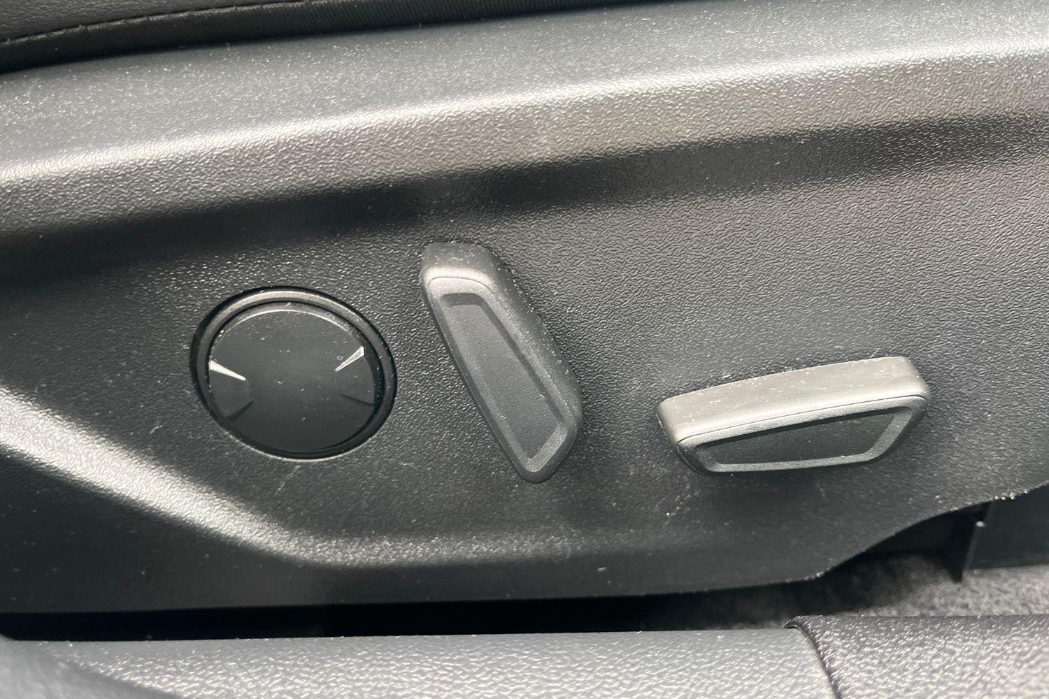 Ford FOCUS Photo 39