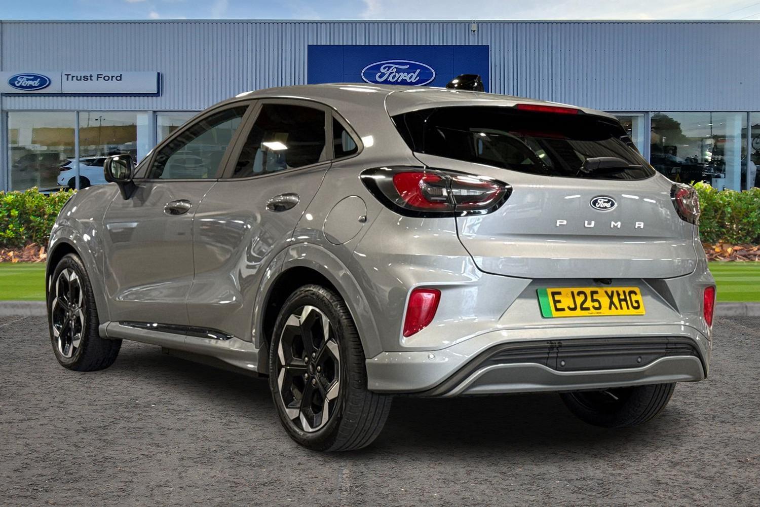 Ford Puma Gen-E Photo 1