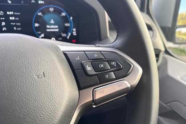 VOLKSWAGEN Transporter Photo 17
