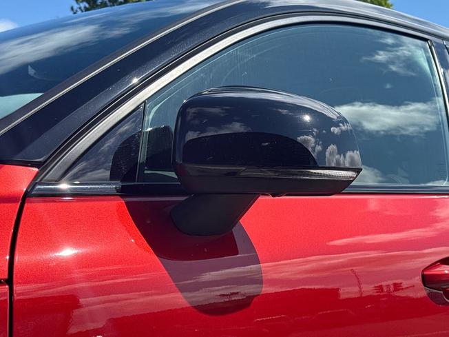 VOLVO C40 Photo 20