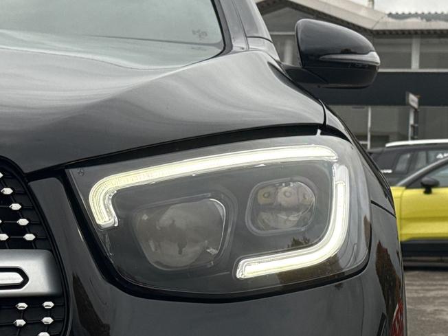 MERCEDES-BENZ GLC Photo 24
