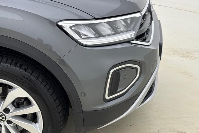 VOLKSWAGEN T-Roc Photo 19