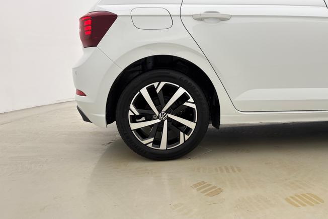 VOLKSWAGEN Polo Photo 5