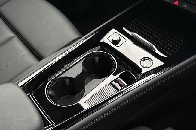 AUDI Q3 Photo 36