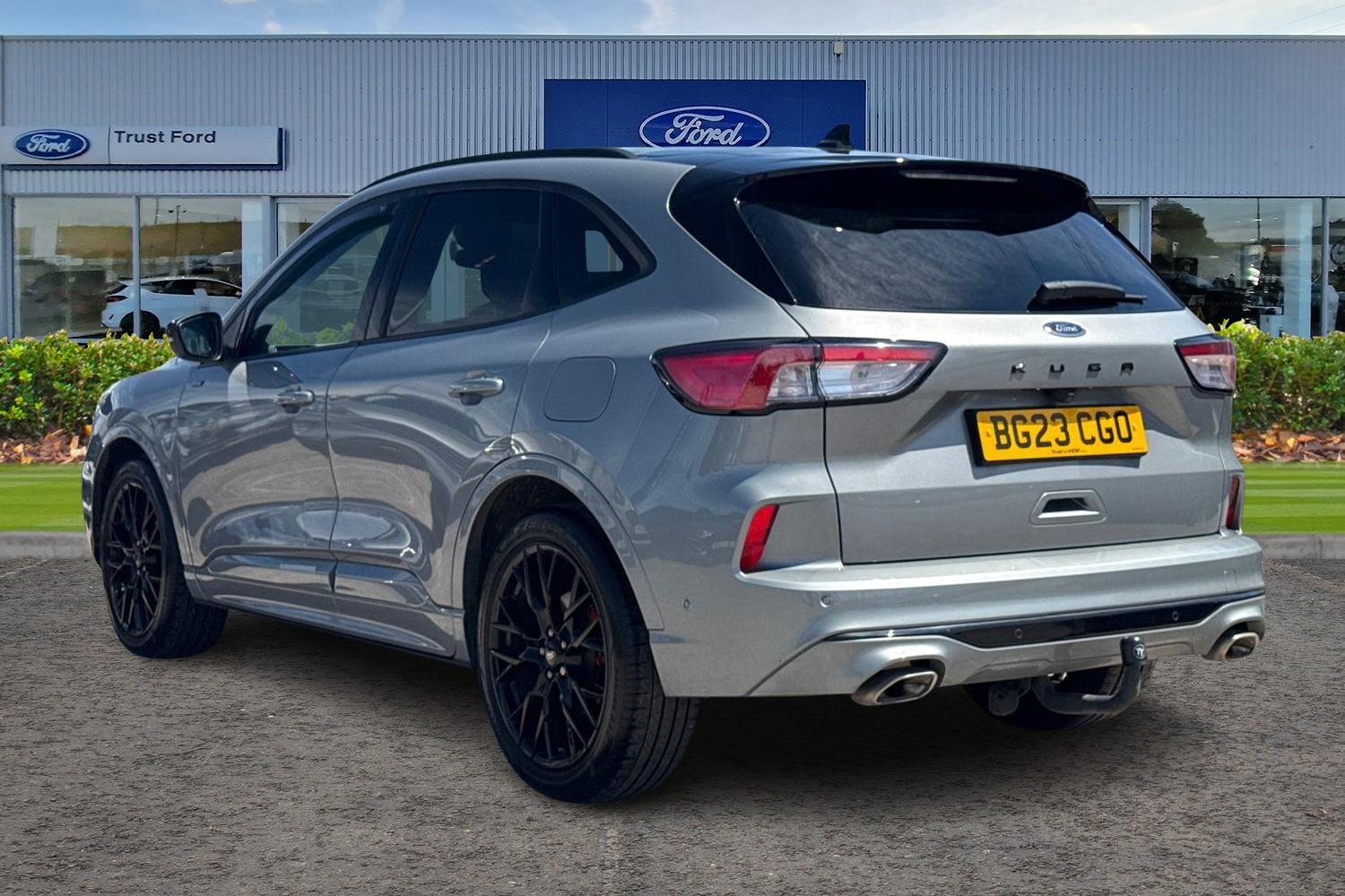 Ford Kuga Photo 1