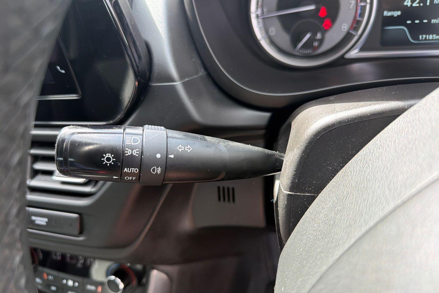 Suzuki S-Cross Photo 13