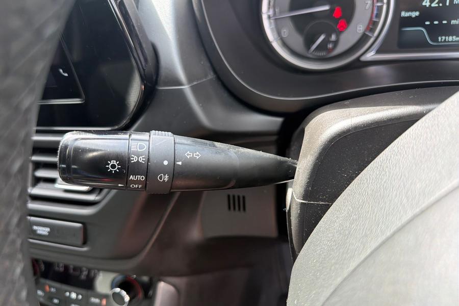 Suzuki S-Cross Photo autoimg-9db5bd329b83e28bb889614180b77bbbb85f6050.jpg