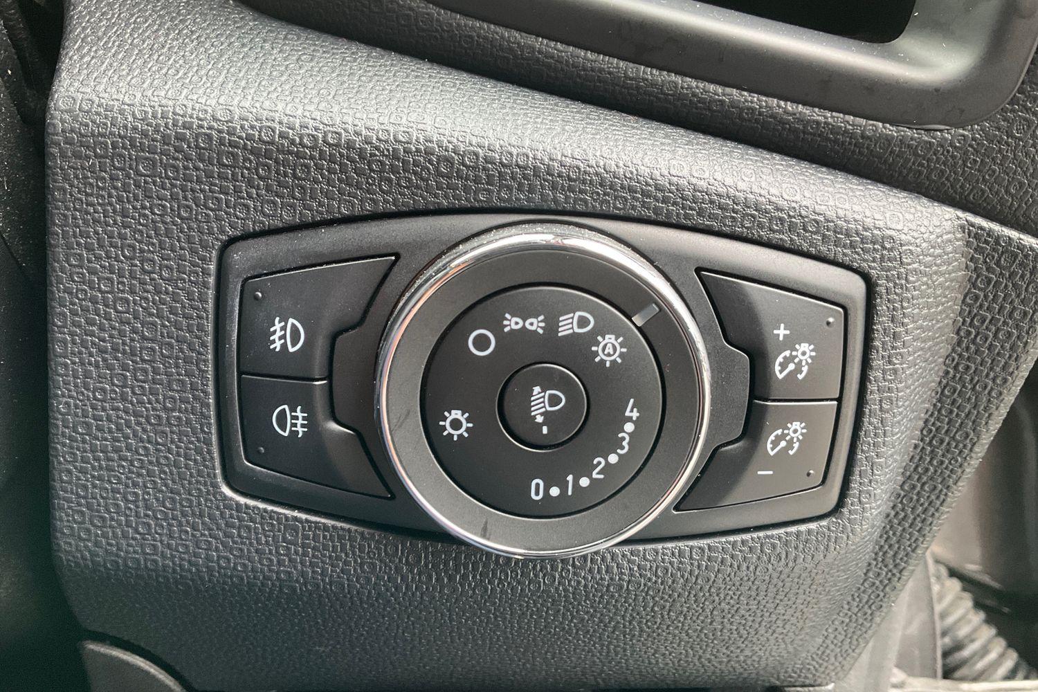 Ford ECOSPORT Photo 33