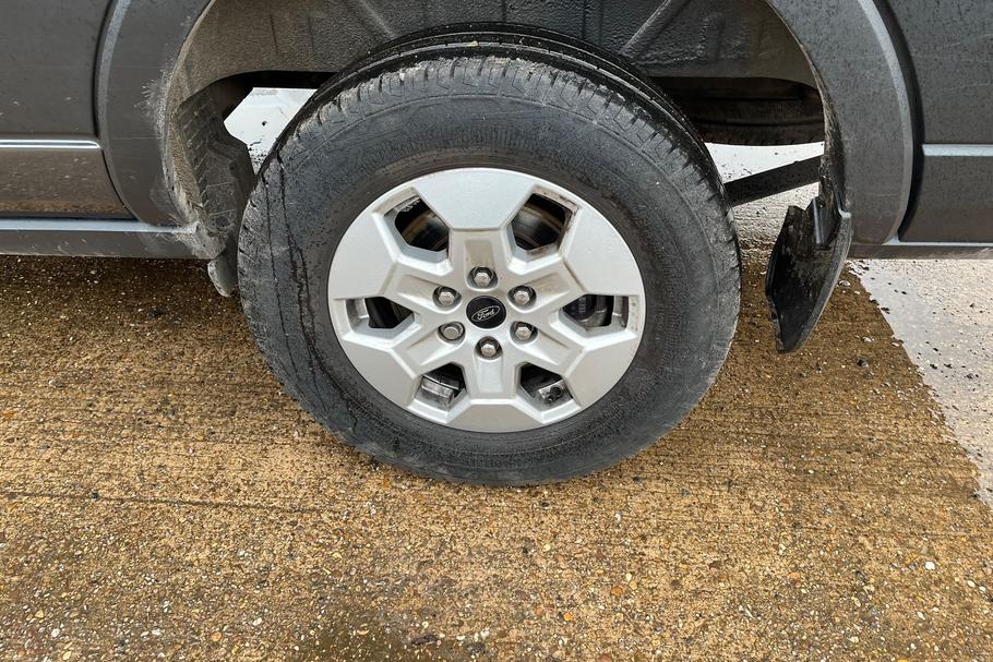 Used Ford TRANSIT WO25UFW 16