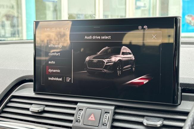 AUDI Q5 Photo 31