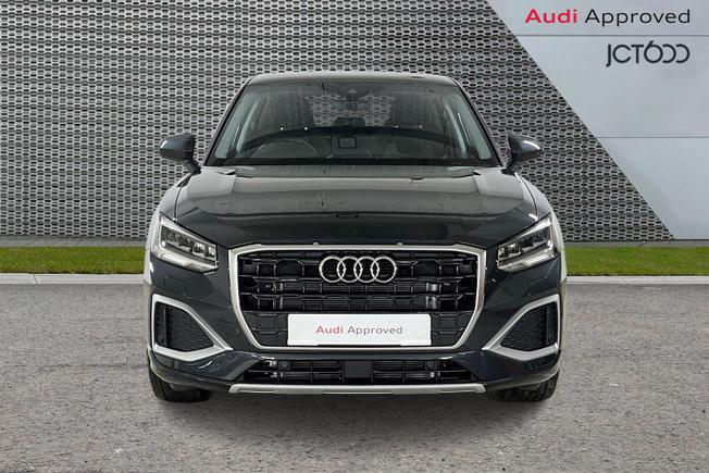 AUDI Q2 Photo 8