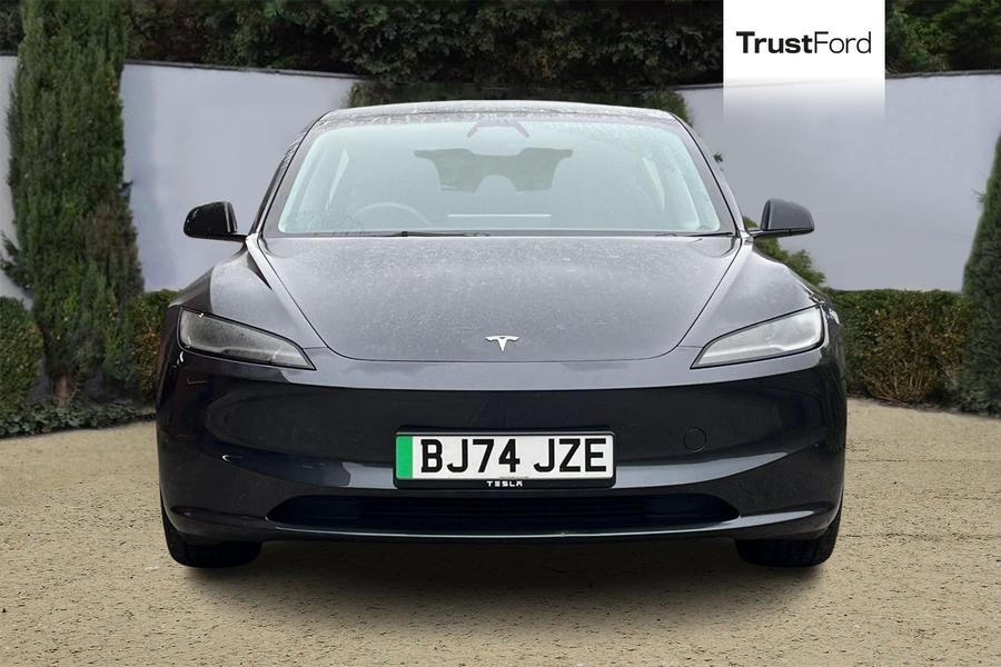 TESLA MODEL 3 Photo autoimg-9dc5a75d2313862e4689fcbb86789b165fc51c8a.jpg