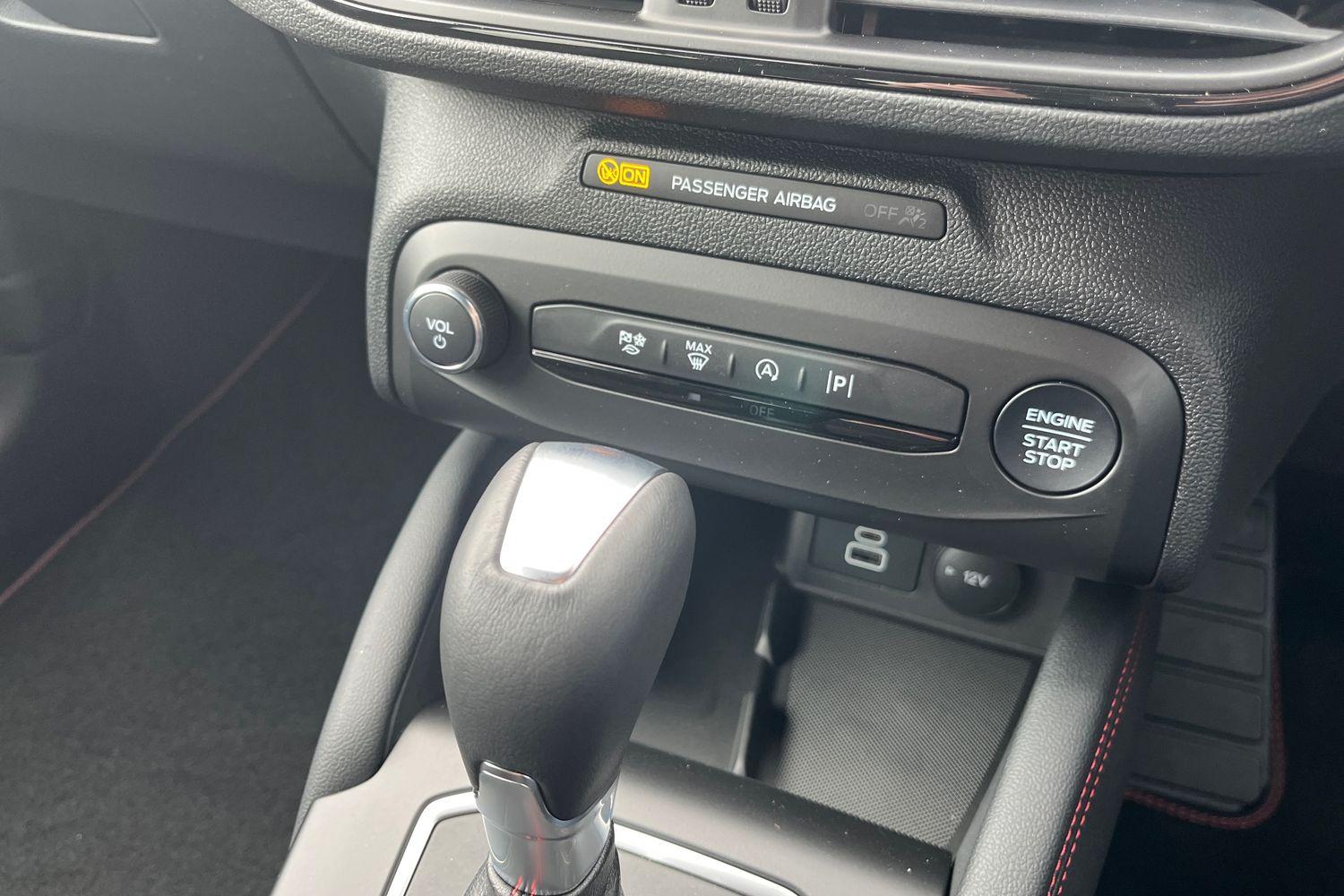 Ford FOCUS Photo 30