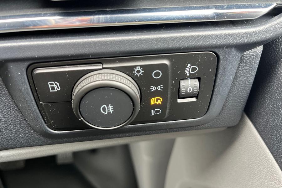 Ford TRANSIT CUSTOM Photo autoimg-9dc854a7a3e79866e06d7e613c4a99ee4c4fd495.jpg