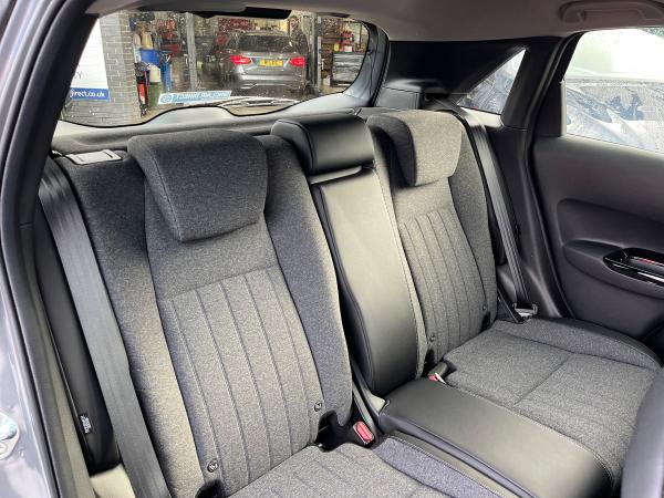 Honda Jazz Photo autoimg-9dc8ed80d4c4e1efa561f9bddcac78952ca25e82.jpg