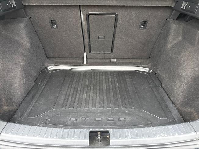 SEAT Ateca Photo 12