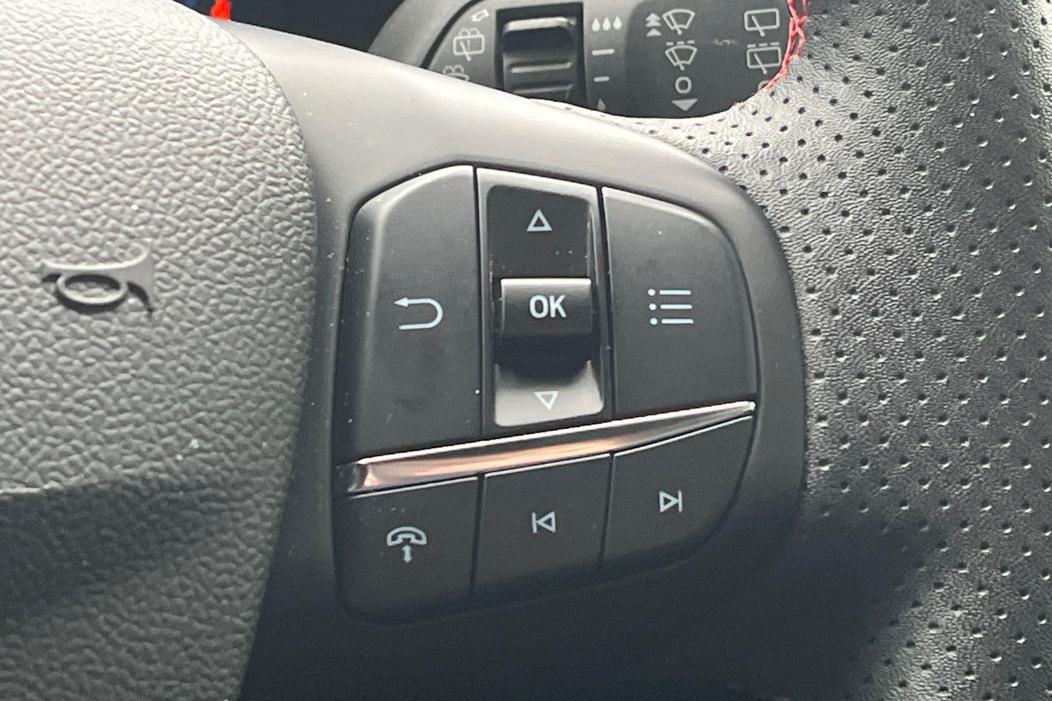 Ford KUGA Photo 23