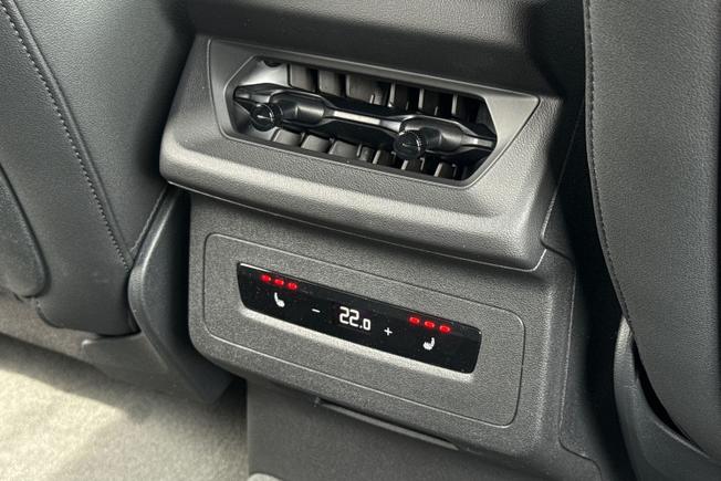 AUDI  A6 Sportback Photo 40