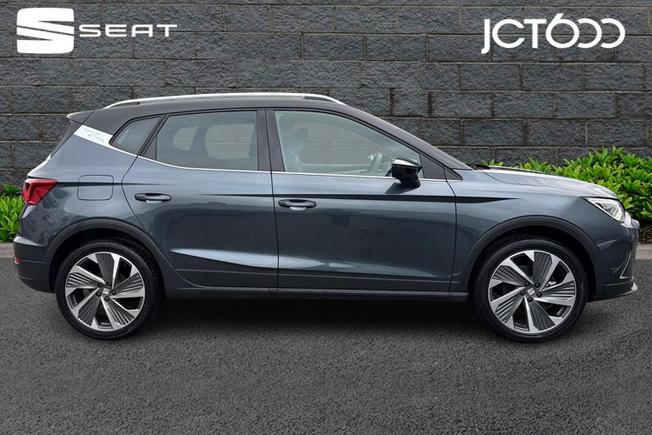 SEAT Arona Photo 4