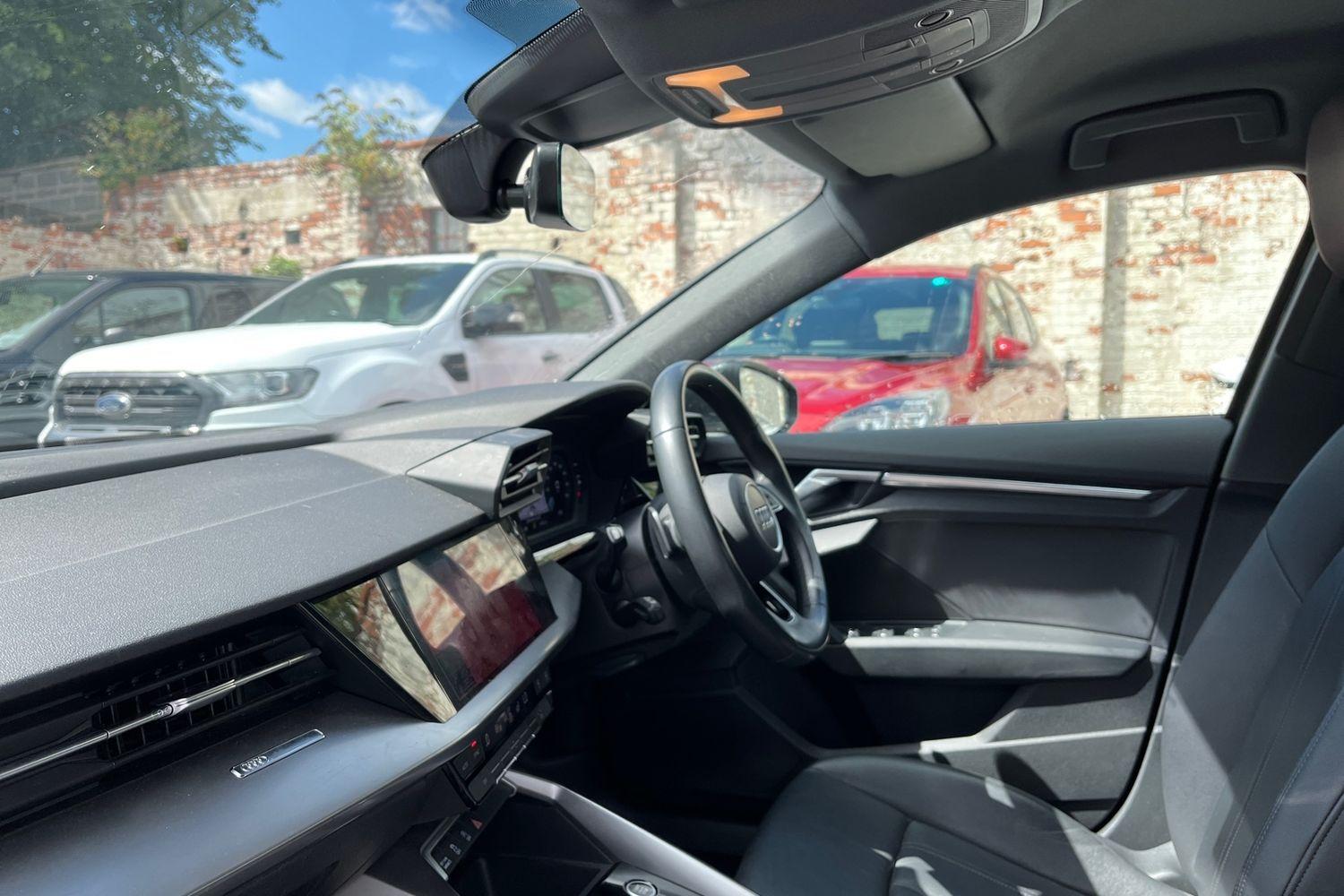 Audi A3 Photo 17