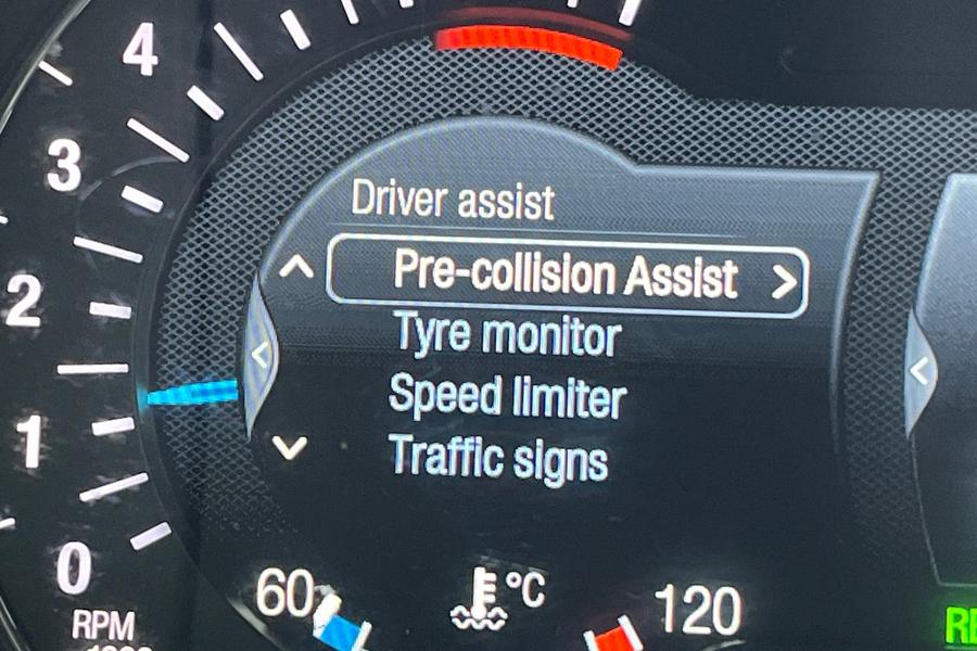 Ford S-MAX Photo autoimg-9dd3e22d8637017311477e843d9b815db5f8b2b2.jpg