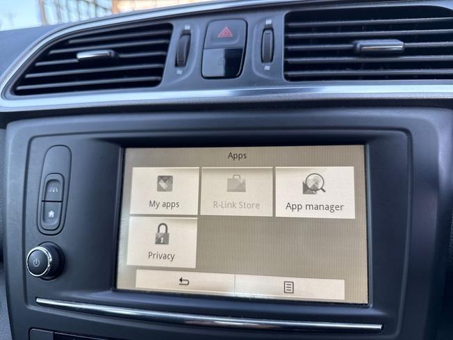 RENAULT Kadjar Photo 38