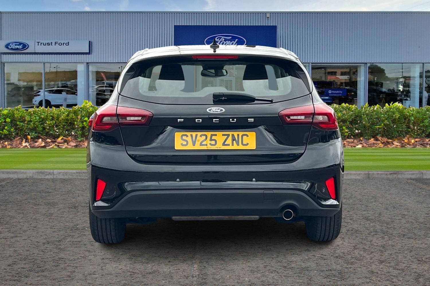 Ford FOCUS Photo 6