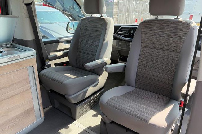 Volkswagen California Photo 33