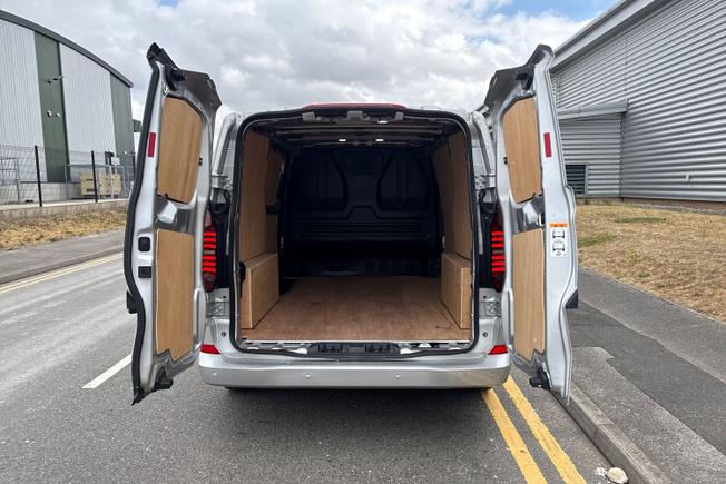 Volkswagen Transporter Photo 12