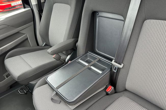 Volkswagen e-Transporter Photo 35