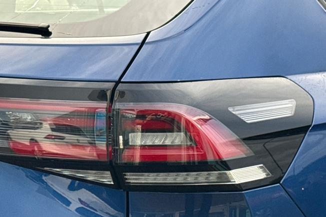 VOLKSWAGEN Taigo Photo 18