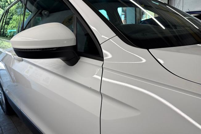 VOLKSWAGEN Tiguan Photo 20