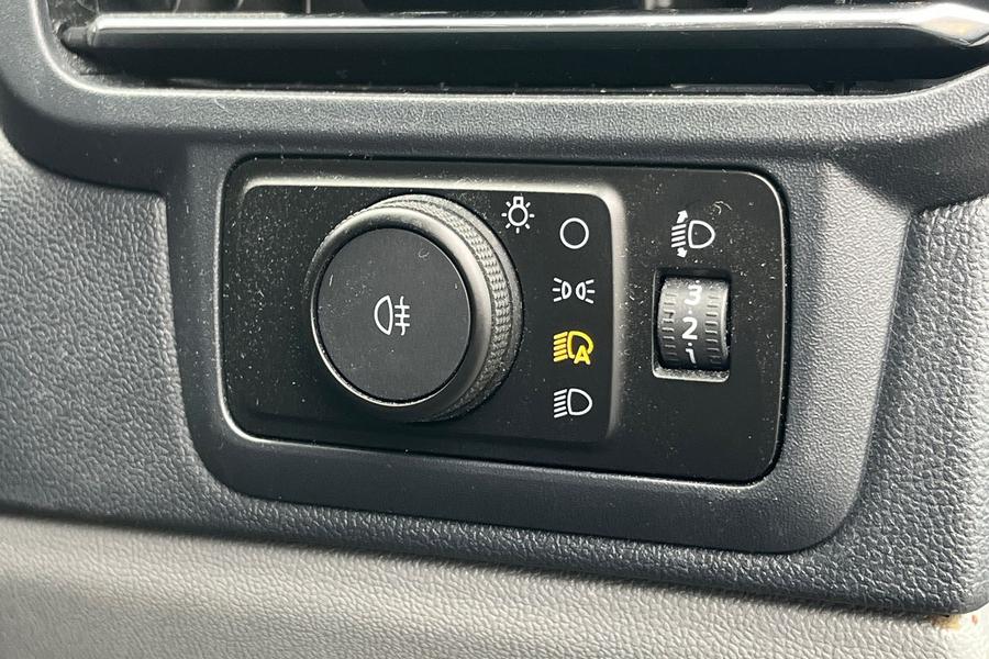 Ford TRANSIT CUSTOM Photo autoimg-9de9d0fa986bbbacbb668b3c487ca58327dc4c7d.jpg