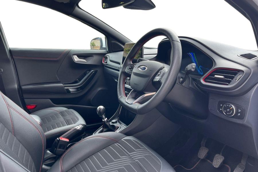 Ford PUMA Photo autoimg-9deaddfc6039dec30be4a61b8be5fab492dc6425.jpg