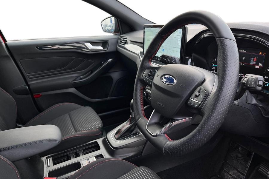 Ford Focus Photo autoimg-9df1830c1b8c89cf9de77ba89615abfca3a6ed38.jpg