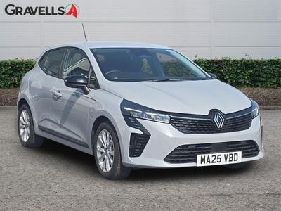 Used 2025 Renault CLIO 1.0 TCe evolution Hatchback 5dr Petrol Manual Euro 6 (s/s) (90 ps) Grey at Gravells