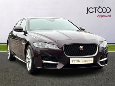 2017 JAGUAR XF 2.0d [180] R-Sport 4dr Auto at JCT600