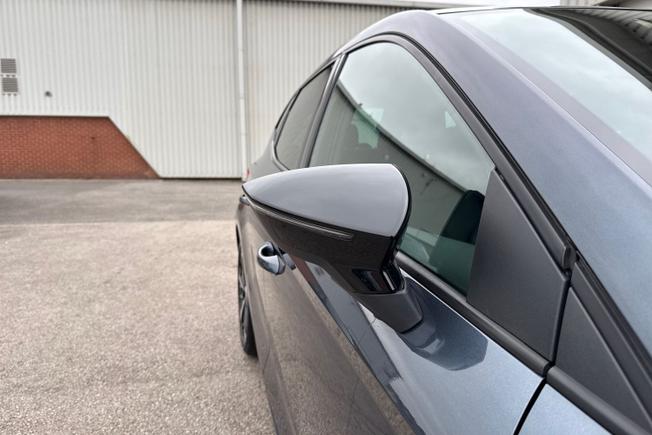 SEAT Ibiza Photo 20