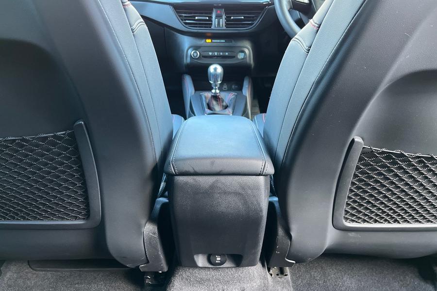 Ford Focus Photo autoimg-9df78eb4d2ff6b4cec66d0d500bbb9008d4f00d7.jpg